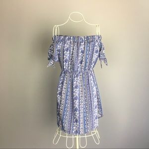 5/$25 Blue Off The Shoulder Dress